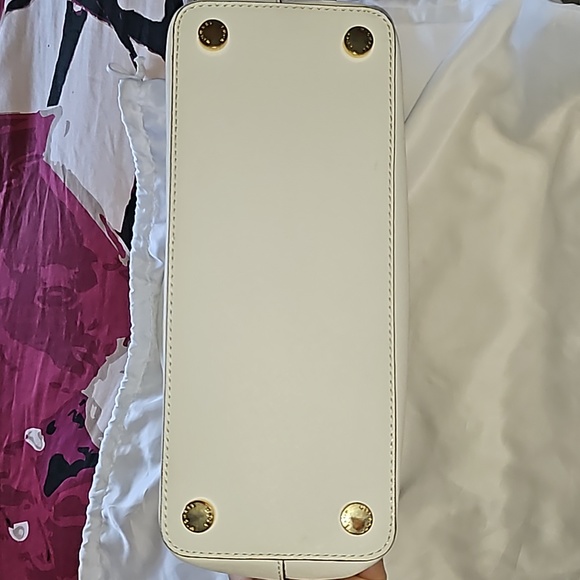 Michael Kors Veronica Crossbody Bag - Picture 6 of 11